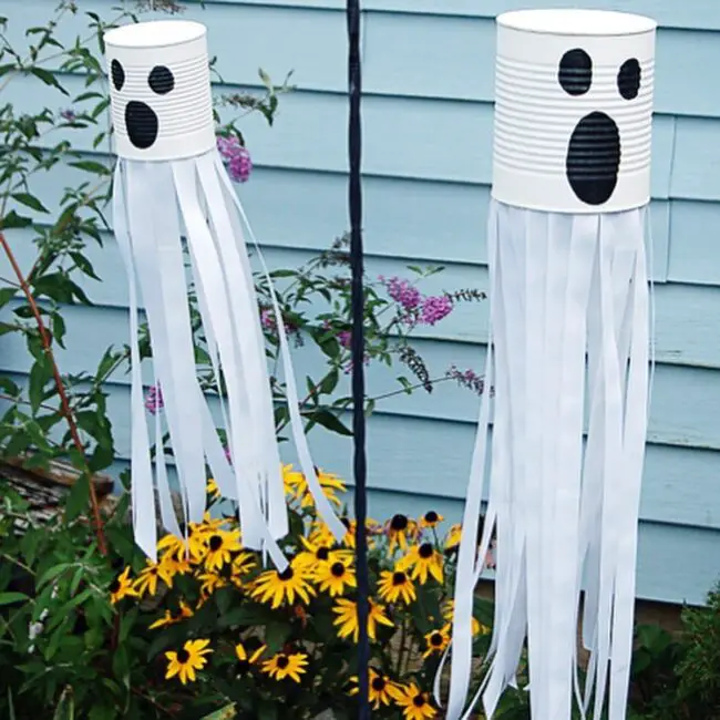 Tin Can Ghosts for a Recycled Craft