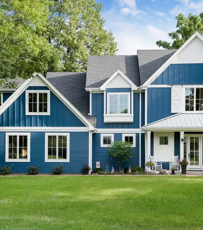 Classic Farmhouse in Fresh Blue