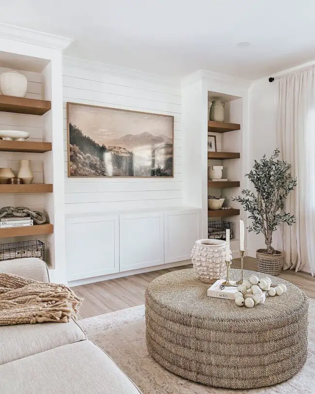 Soft Neutrals with a Touch of Rustic Elegance