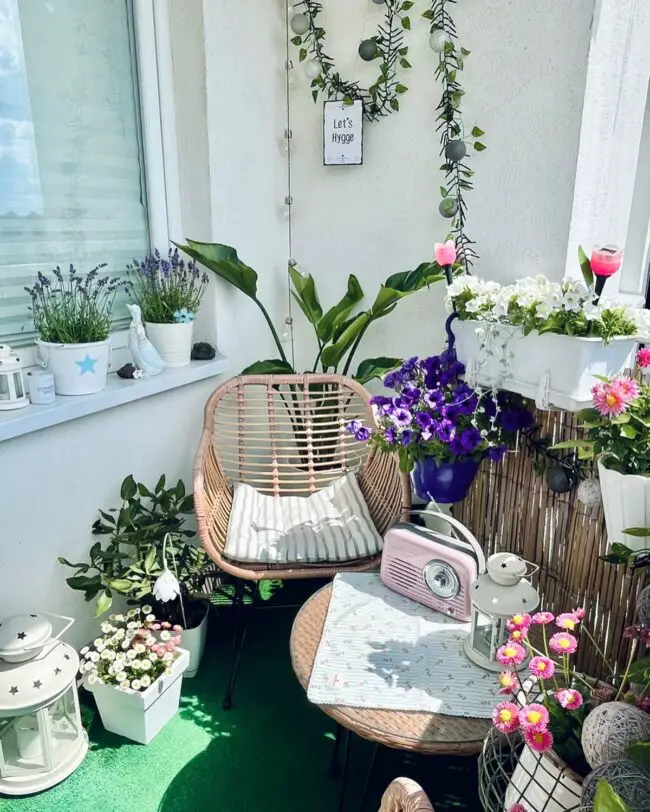 Choosing the Right Style for Your Apartment Balcony