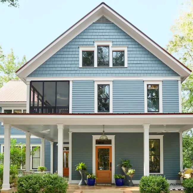 Transitional Farmhouse with Sleek Lines