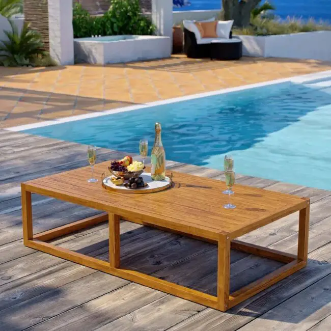 Poolside Elegance for Luxurious Lounging