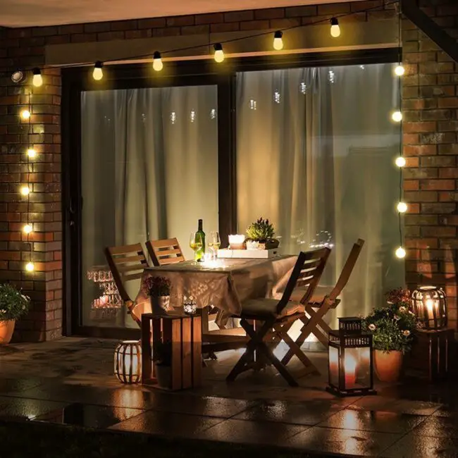 Dining Al Fresco Under the Stars