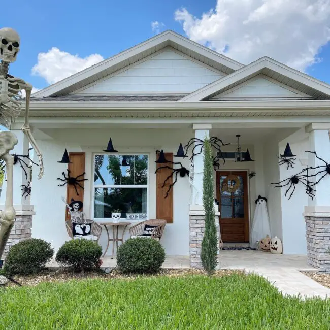 Spider and Witch Hat Combo for a Spooky Porch