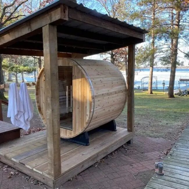 Barrel Sauna with Tranquil Lakeside Views