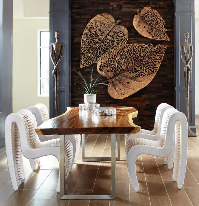 Artistic Dining Room Wall Accent