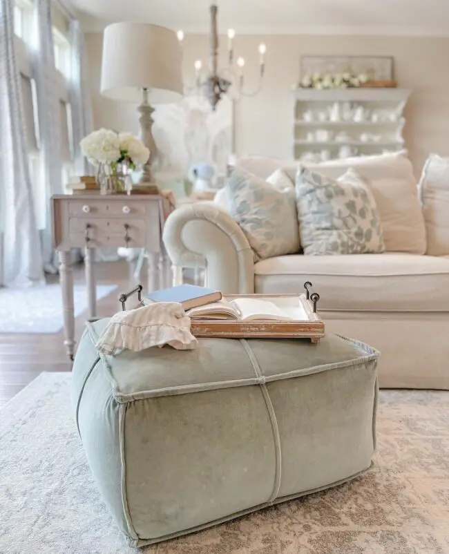 Soft Pastels and Inviting Furniture