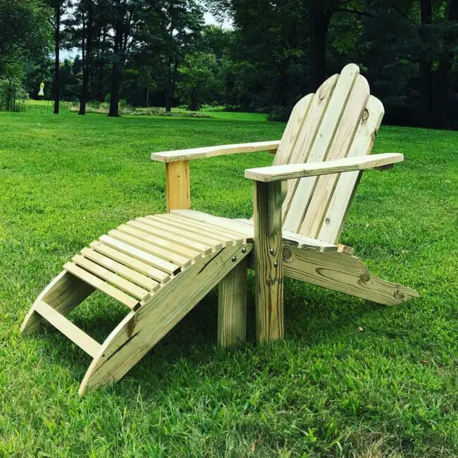 Classic Wooden Adirondack Chair with Footrest