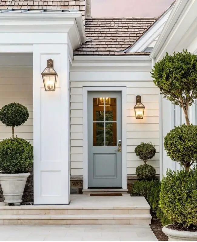 Sleek and Contemporary Light Grey Door