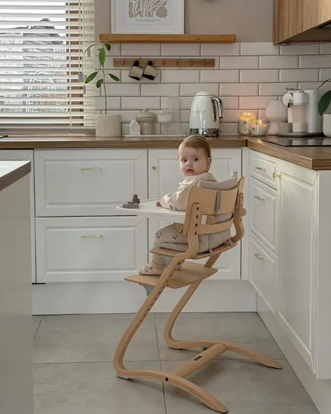 Chic and Functional High Chair for Elevated Experiences