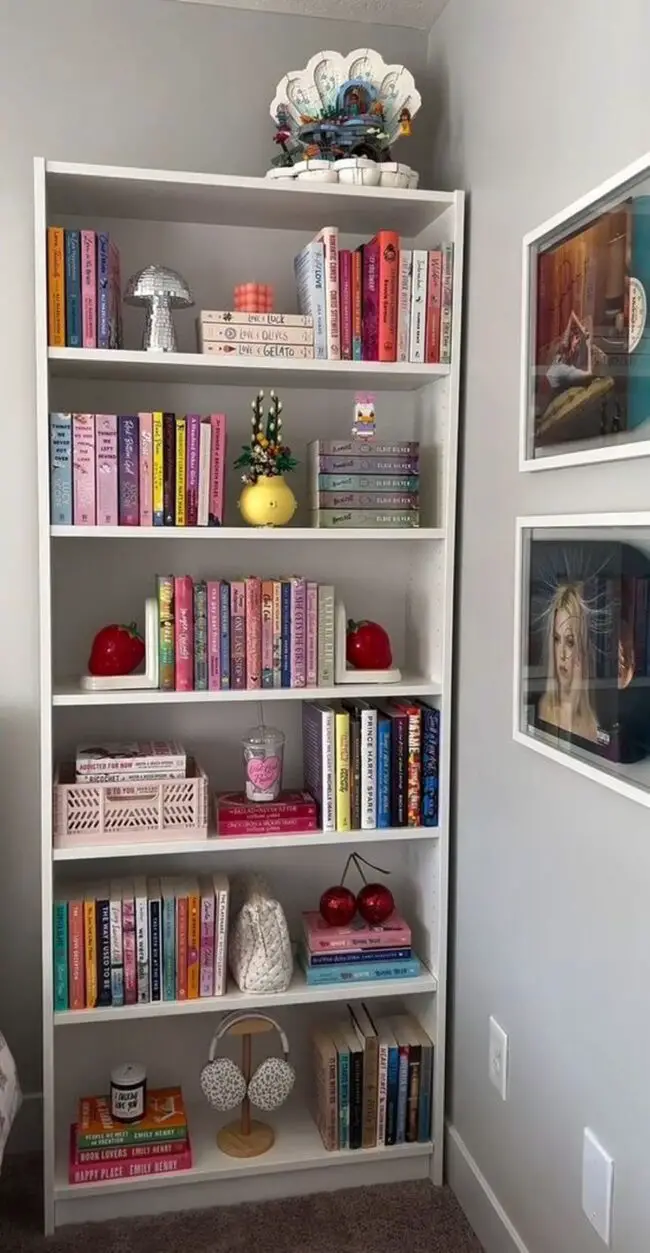 Vibrant Bookshelf for Kids’ Rooms