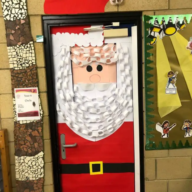 Santa’s Whimsical Paper Chain Beard