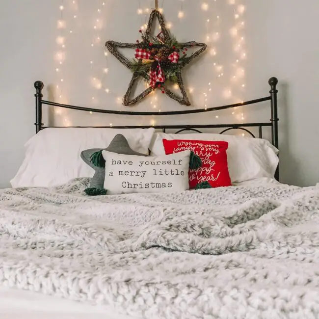 Festive Christmas Retreat for Your Bedroom