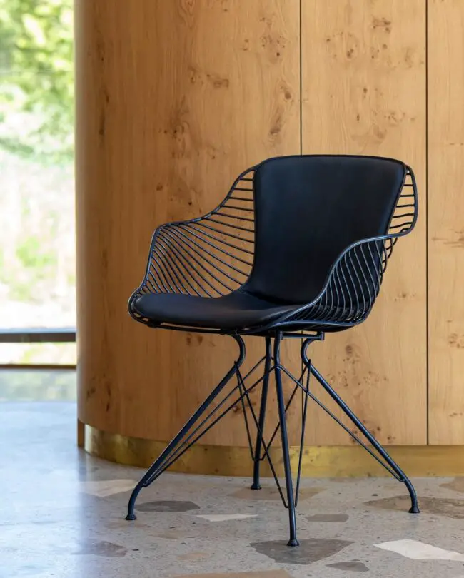 Fluid Wireframe Modern Chair