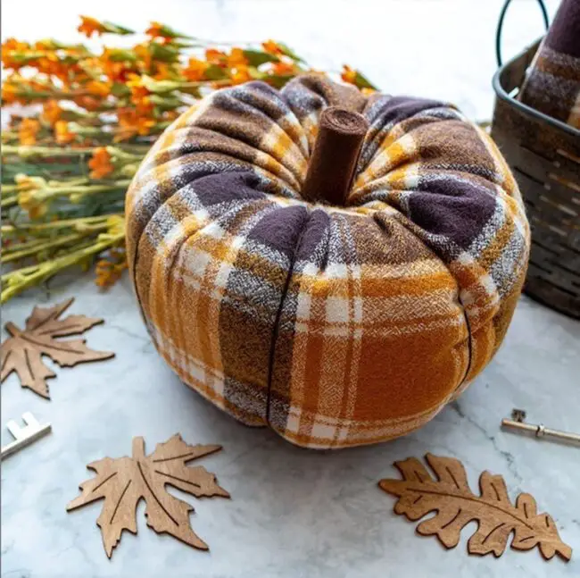 Fabric Pumpkins for a Warm, Crafty Touch