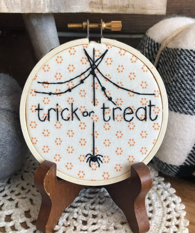 Trick or Treat Halloween Hoop Design