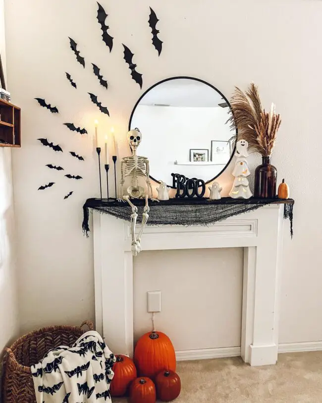 Minimalistic Halloween Chic